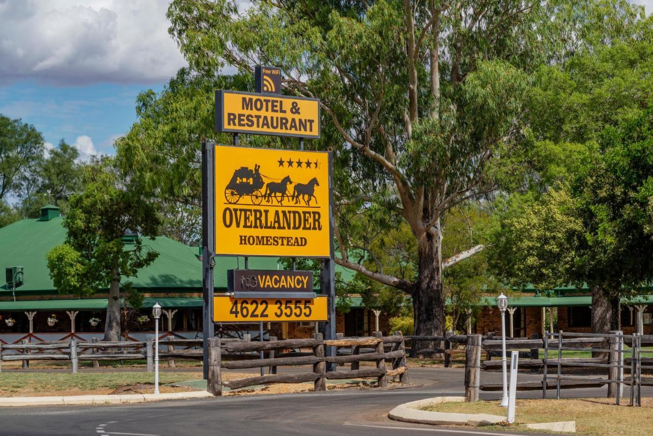 Overlander Homestead Motel Рома Экстерьер фото